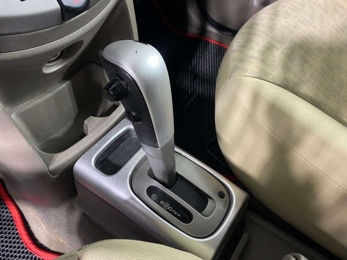 Nissan Note, 2006 Фото №14