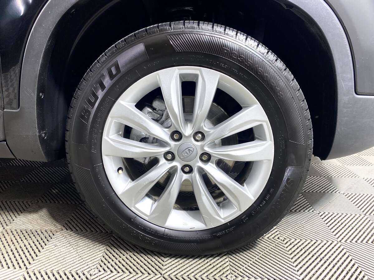 Kia Sorento, 2011 Фото №19