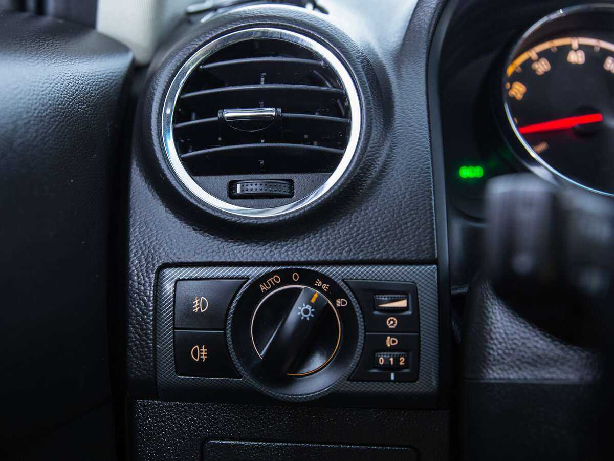 Opel Antara, 2012 Фото №13