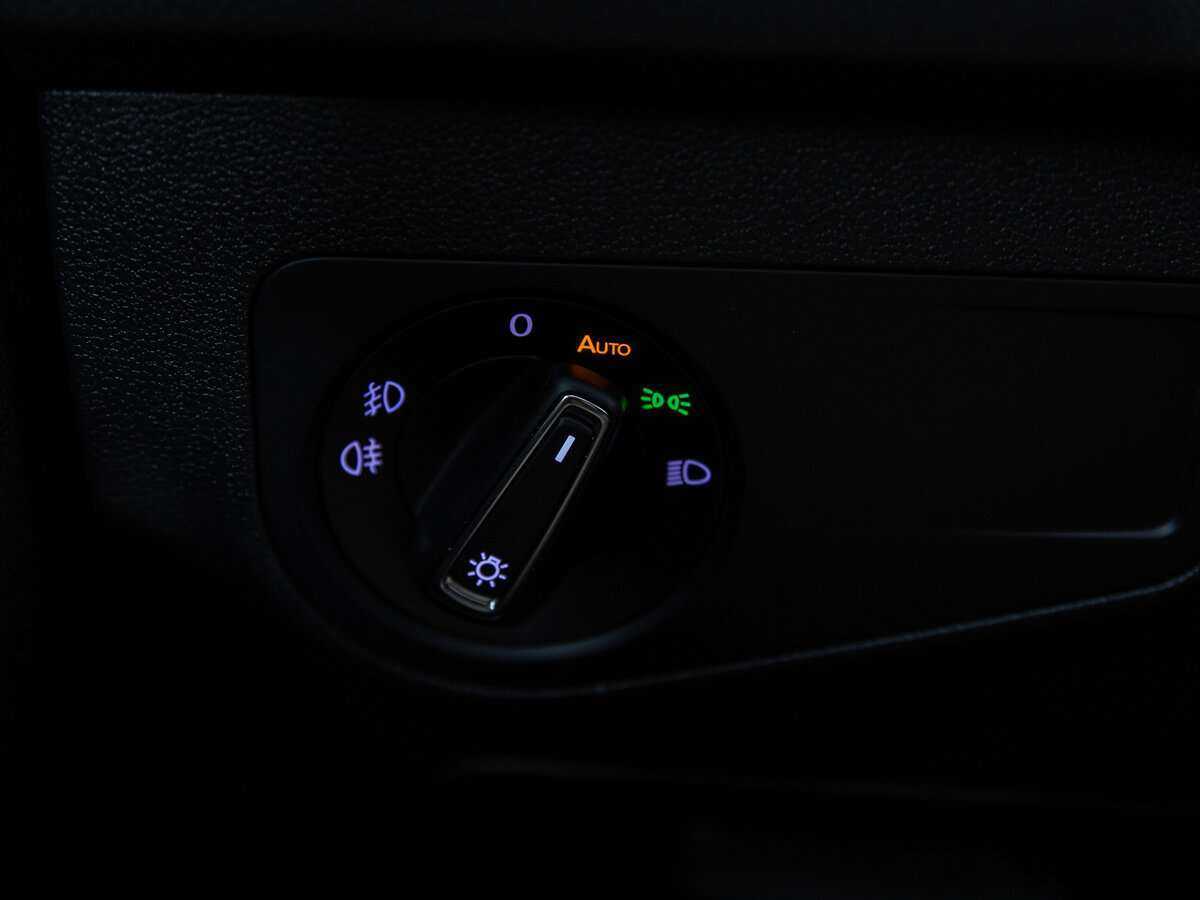 Volkswagen Tiguan, 2017 Фото №18