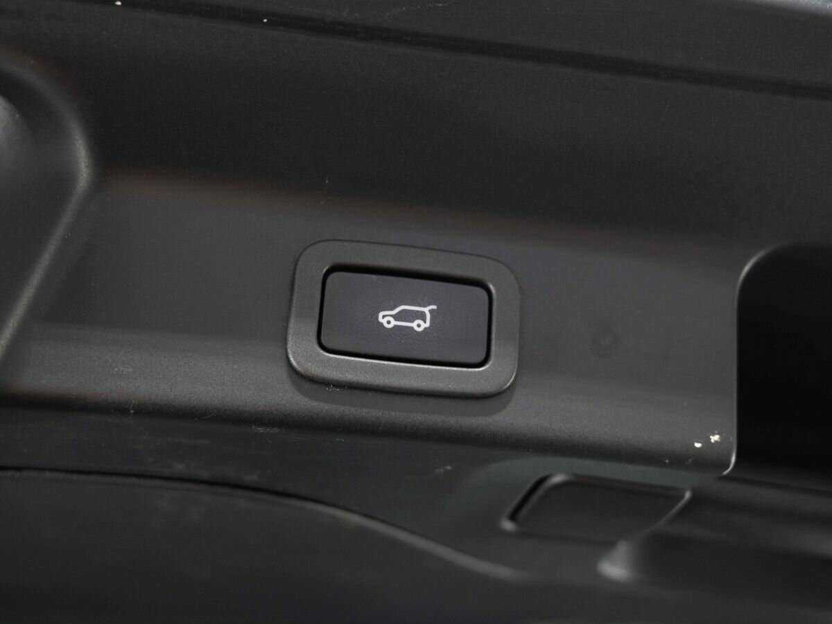 Jaguar F-Pace, 2017 Фото №25