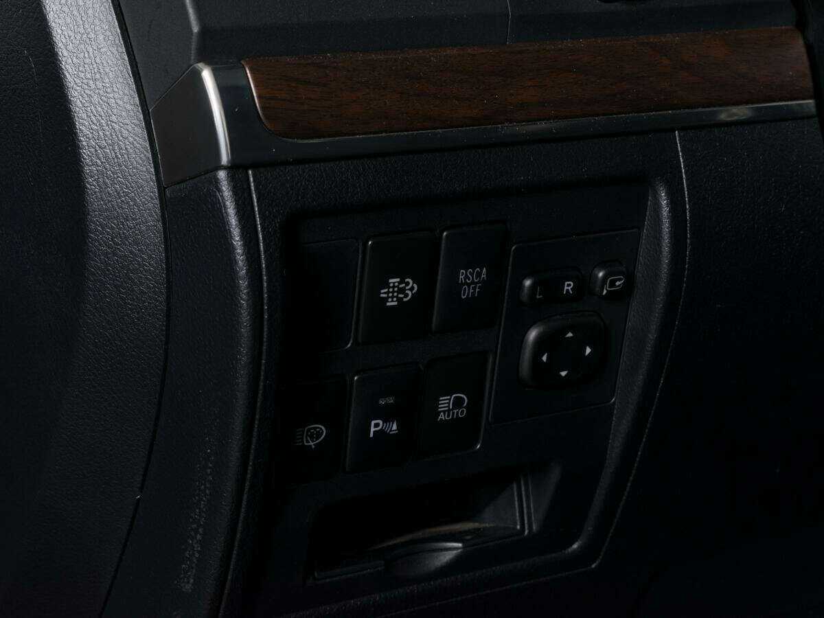 Toyota Land Cruiser, 2015 Фото №19