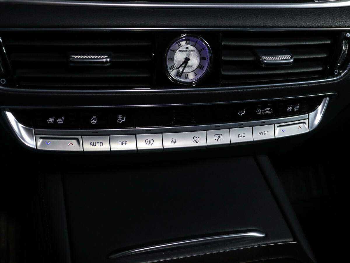 Kia K900, 2019 Фото №31