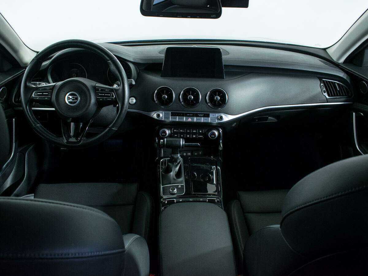 Kia Stinger, 2019 Фото №12