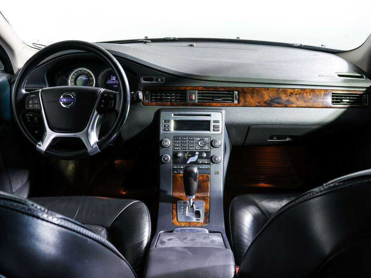 Volvo XC70, 2010 Фото №10