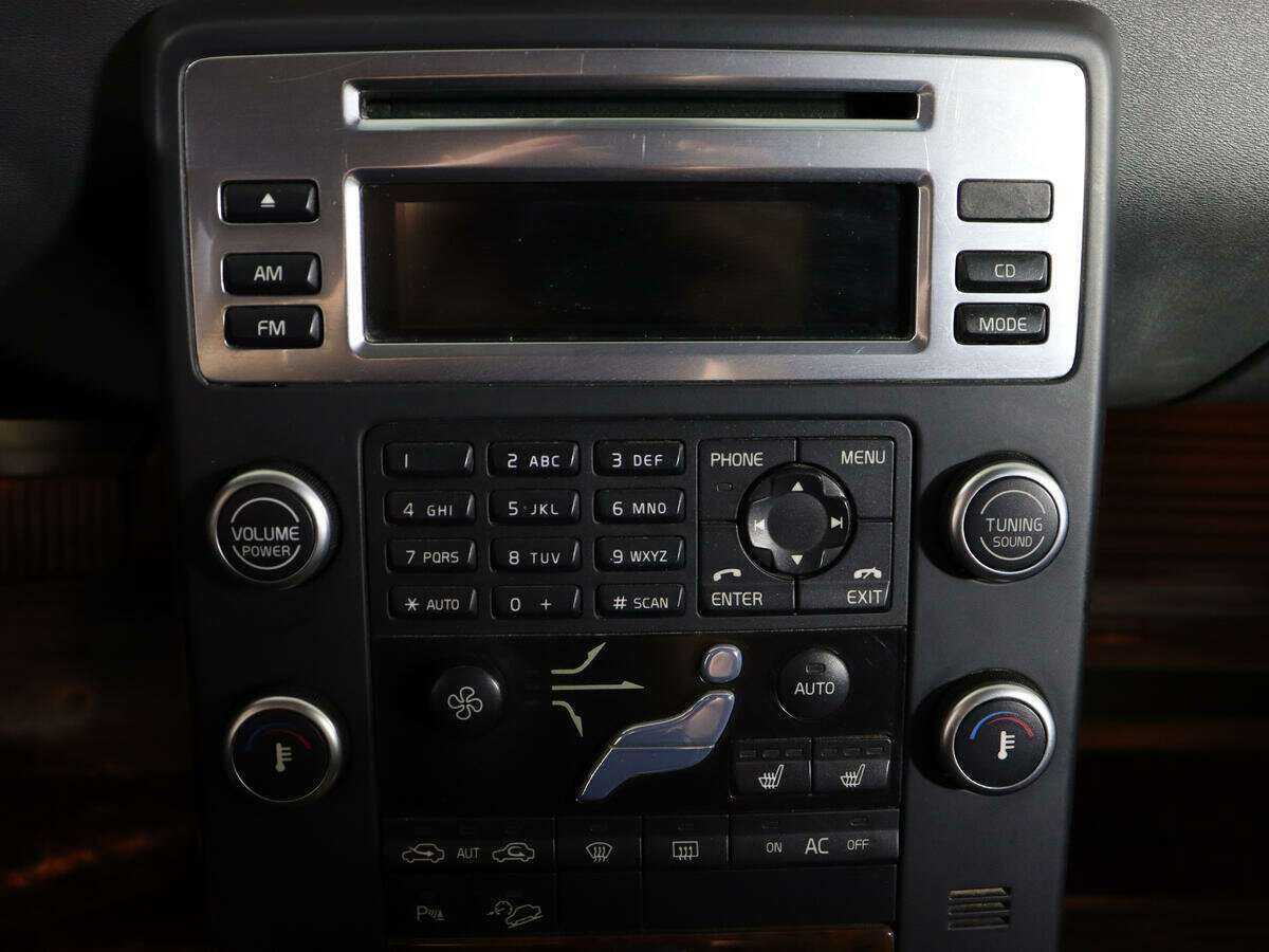 Volvo XC70, 2010 Фото №17