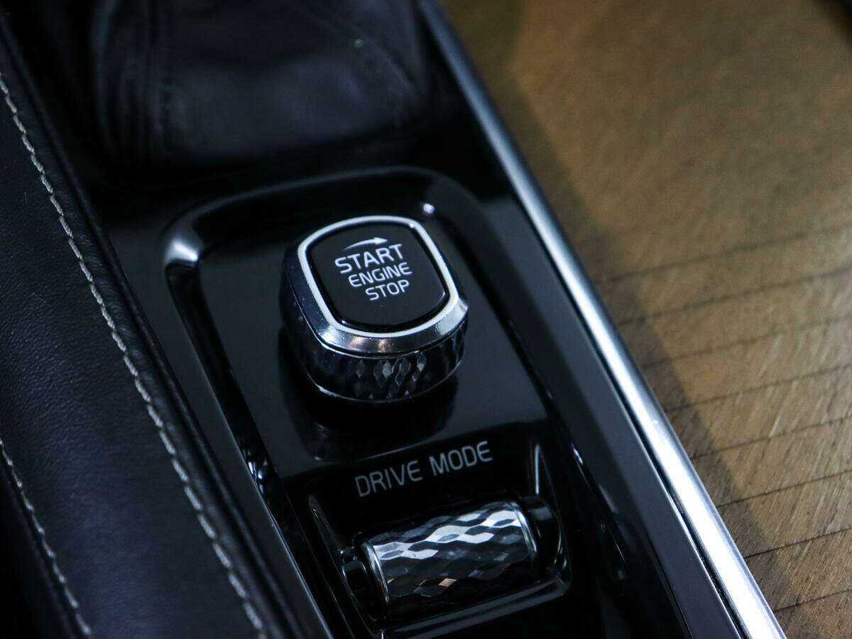 Volvo XC90, 2020 Фото №16