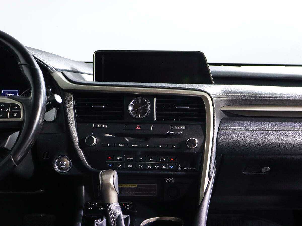 Lexus RX 200t, 2017 Фото №13