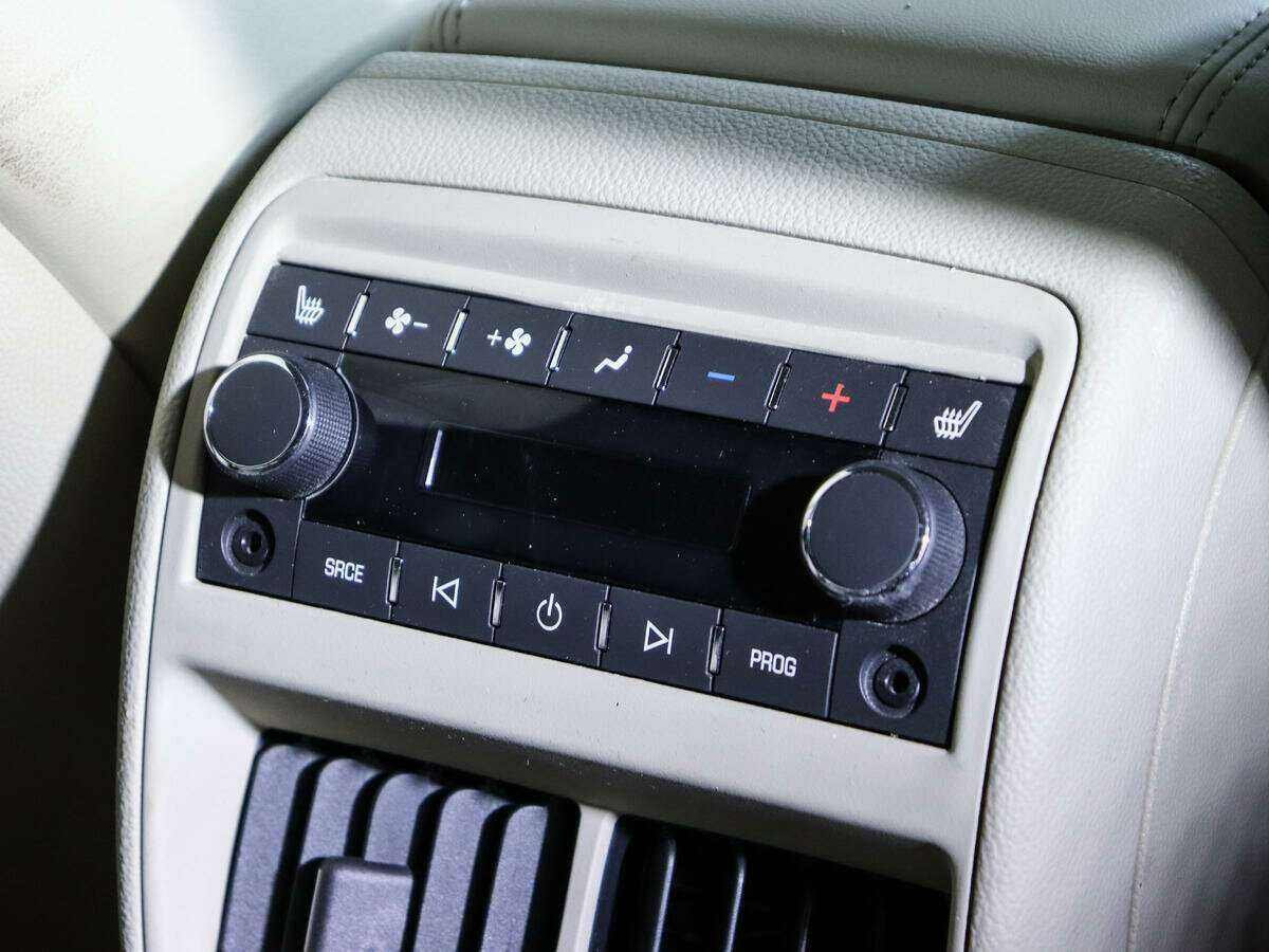 Cadillac SRX, 2011 Фото №19