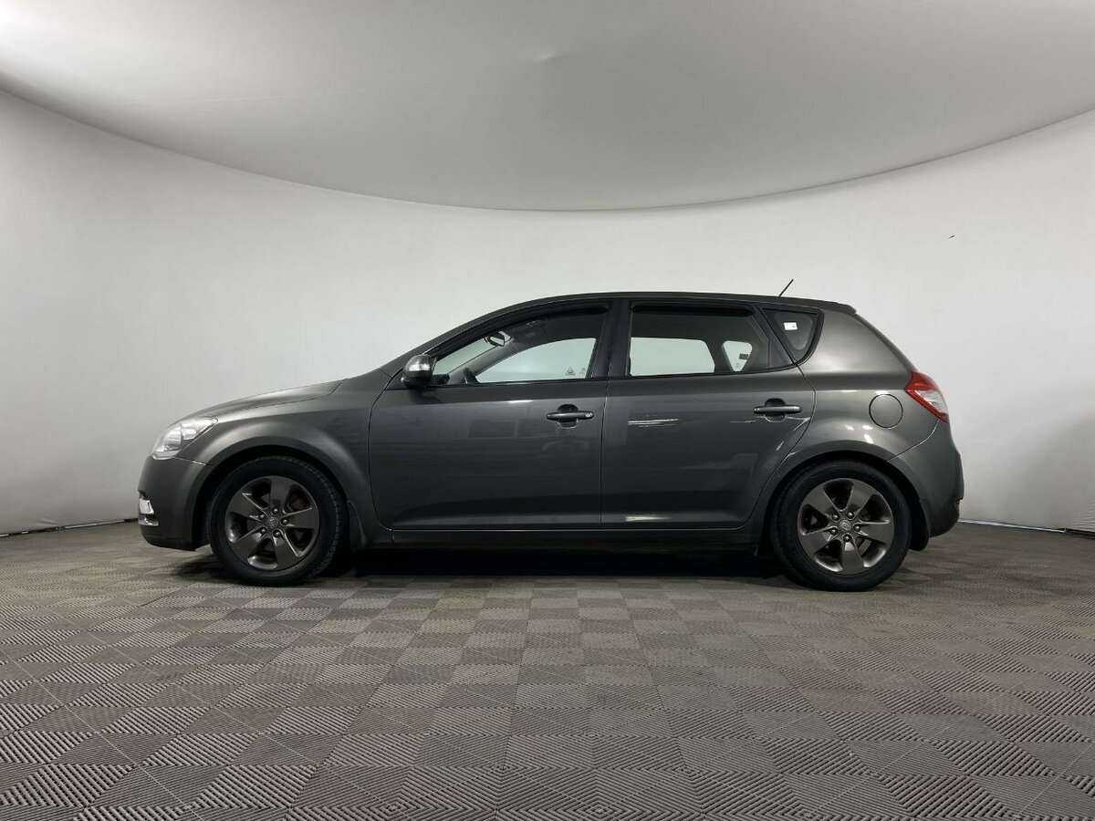 Kia Ceed, 2011 Фото №5