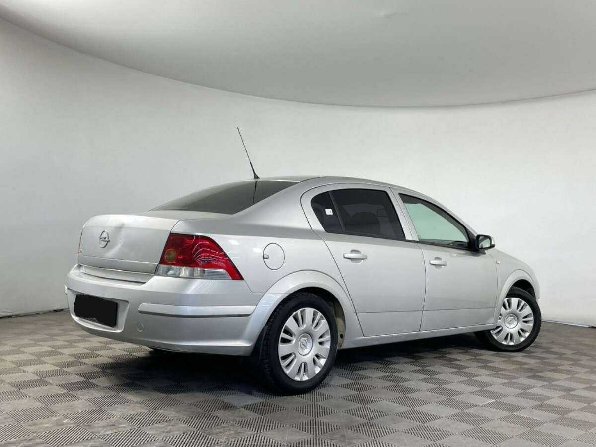 Opel Astra, 2010 Фото №5