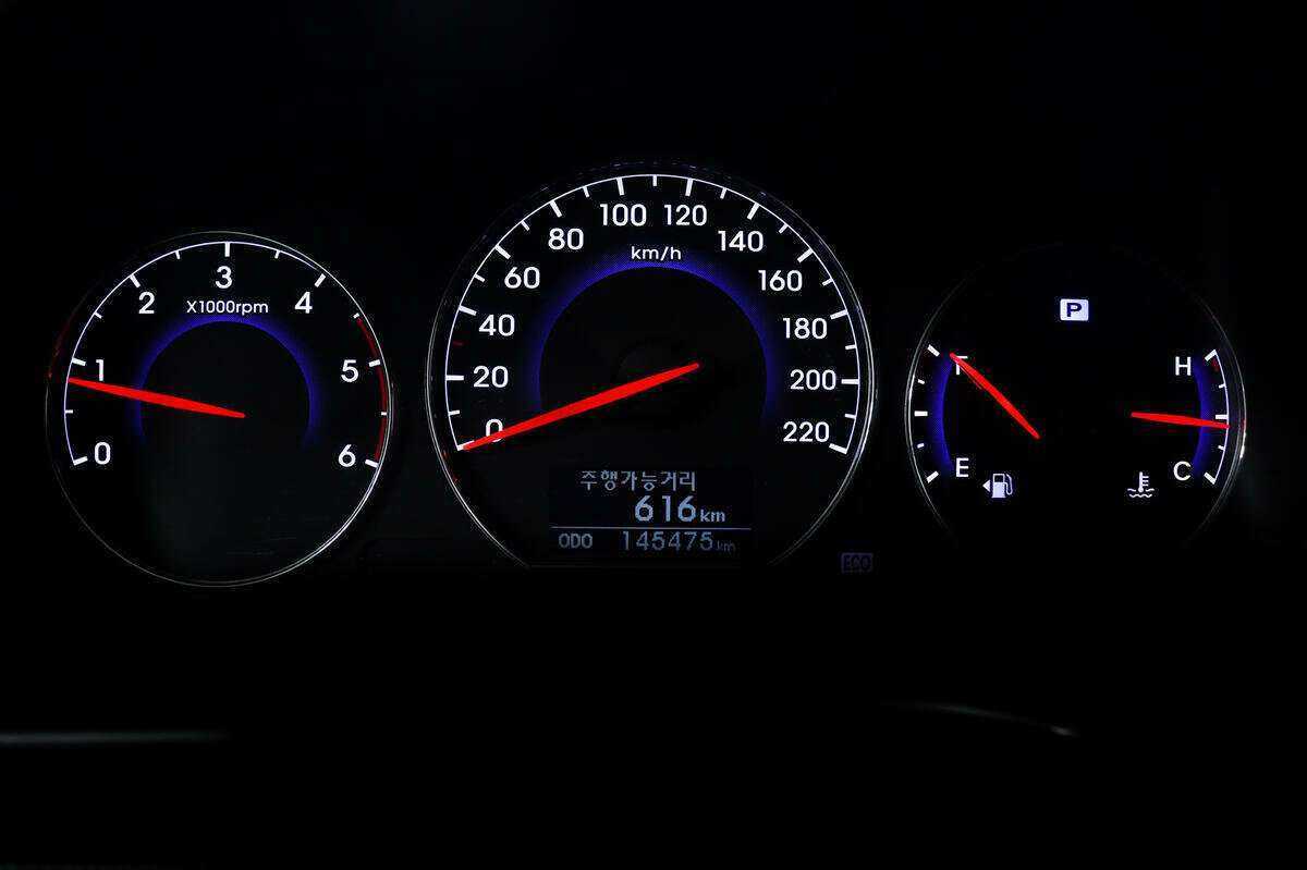 Hyundai Santa Fe, 2011 Фото №10