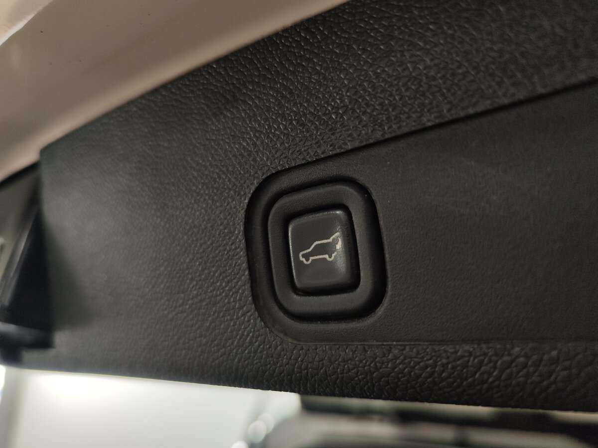 Chevrolet Tahoe 6AT, 2012 Фото №7