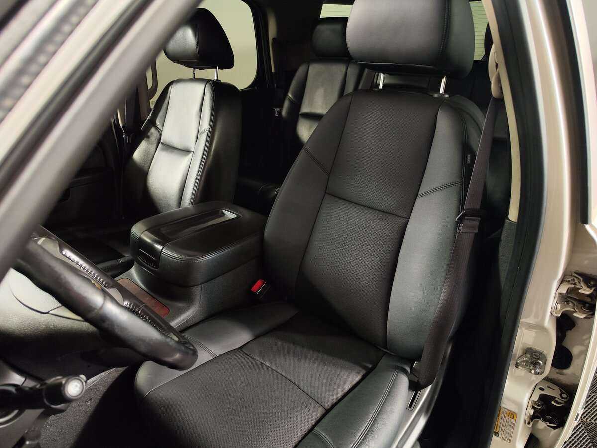 Chevrolet Tahoe 6AT, 2012 Фото №15