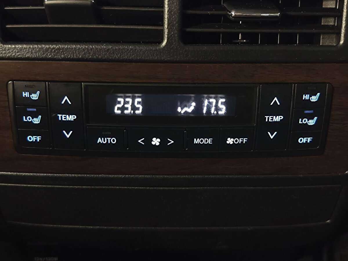 Toyota Land Cruiser, 2016 Фото №24