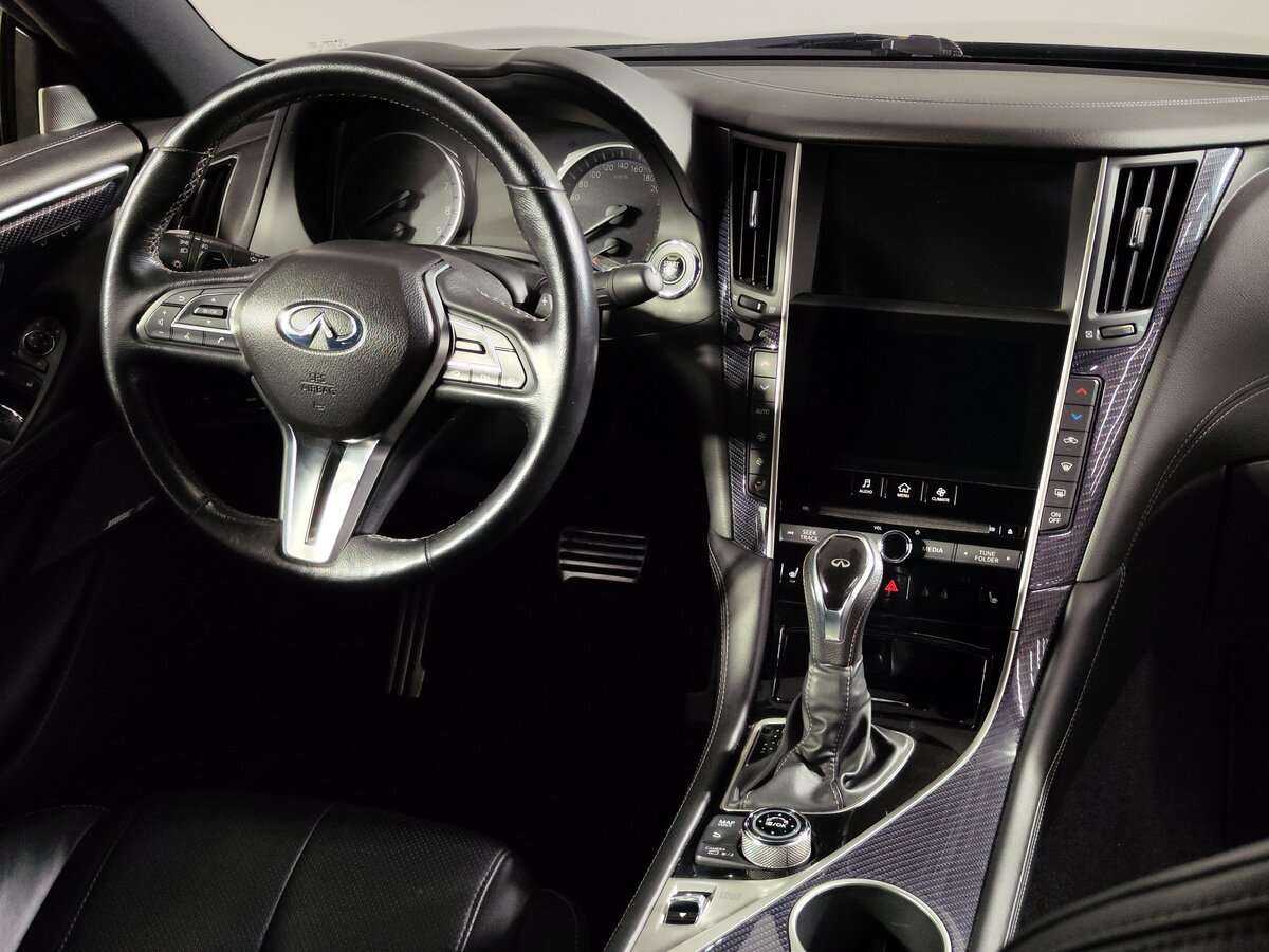 Infiniti Q60, 2017 Фото №14