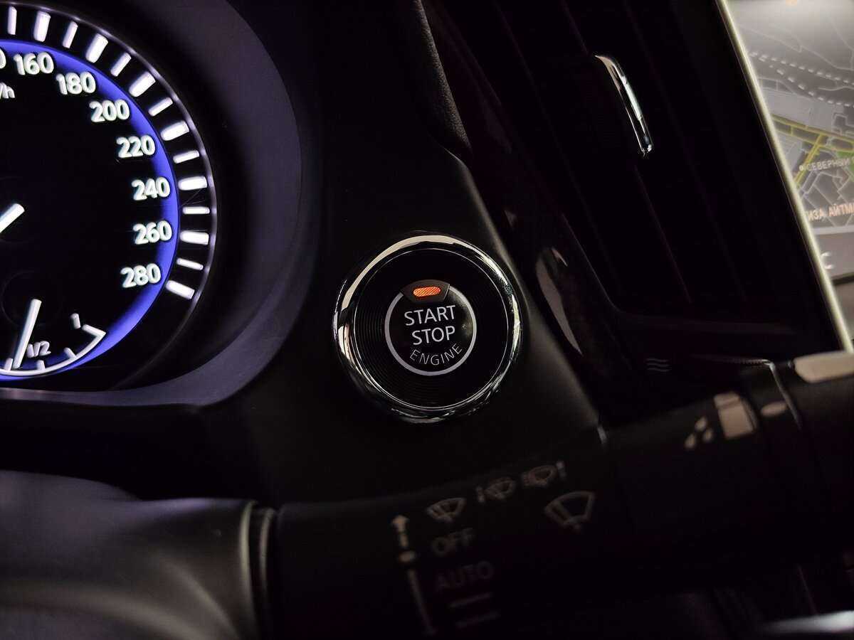 Infiniti Q60, 2017 Фото №23