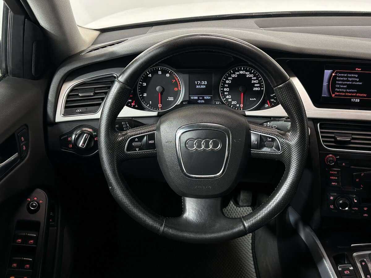 Audi A4, 2011 Фото №13