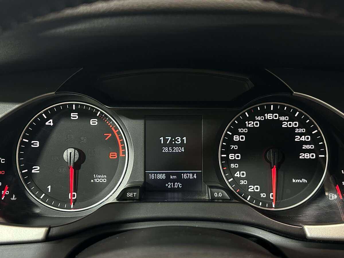 Audi A4, 2011 Фото №16