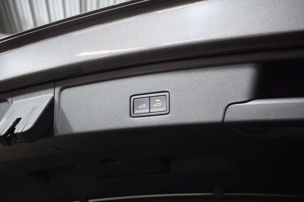 Volkswagen Touareg, 2022 - 58 489 км. | Фото №7