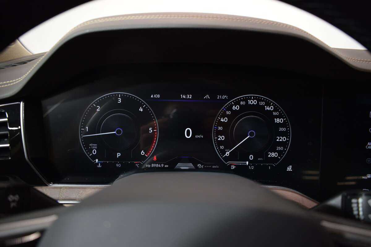 Volkswagen Touareg, 2022 Фото №30