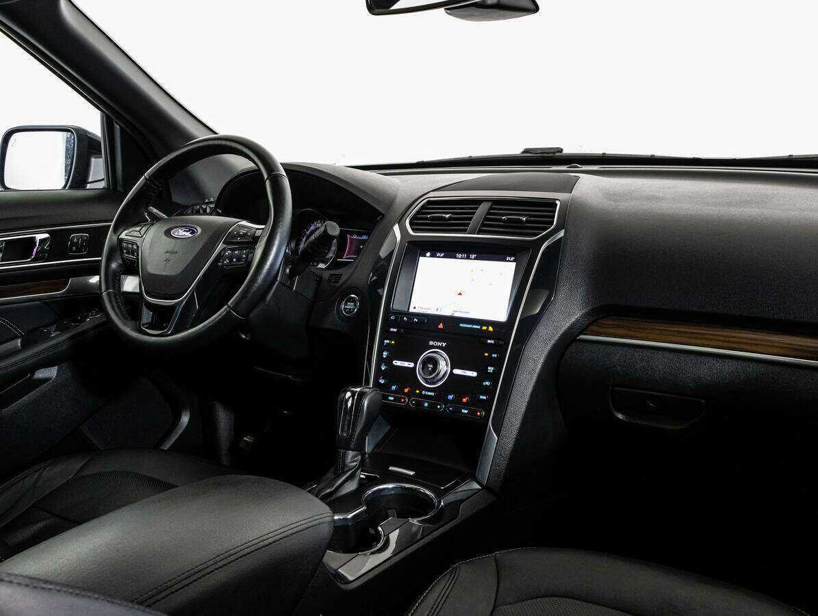 Ford Explorer, 2018 Фото №9