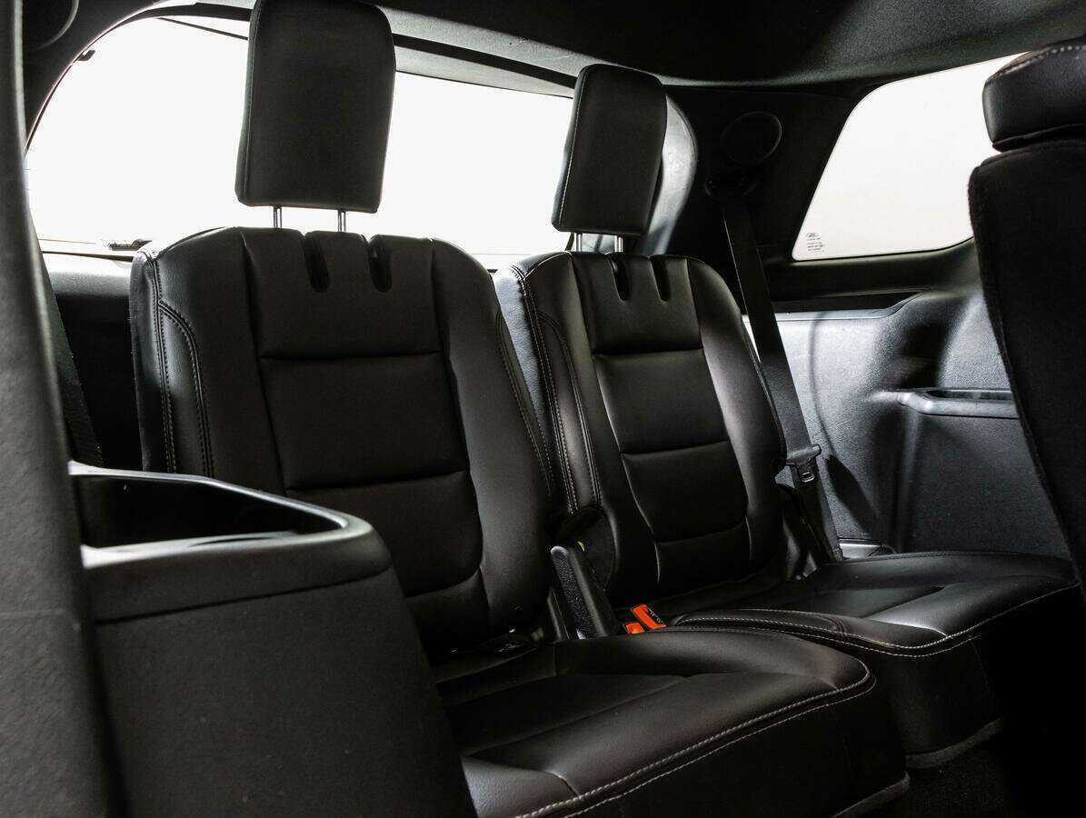 Ford Explorer, 2018 Фото №11