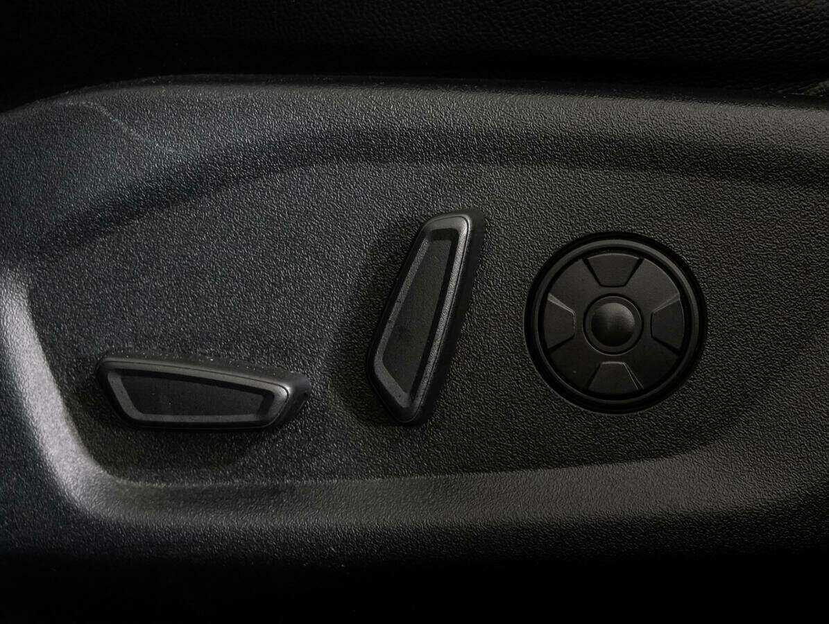 Ford Explorer, 2018 Фото №16