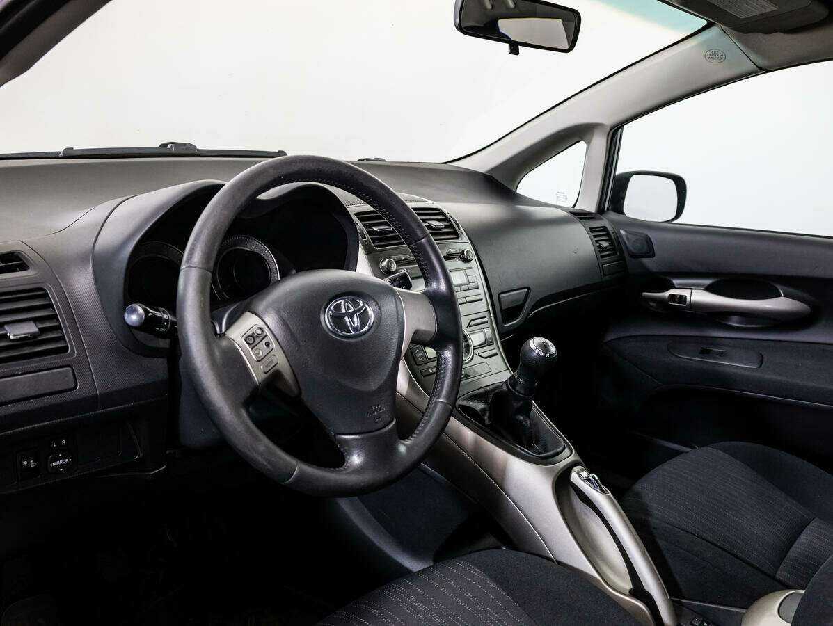 Toyota Auris, 2008 Фото №11