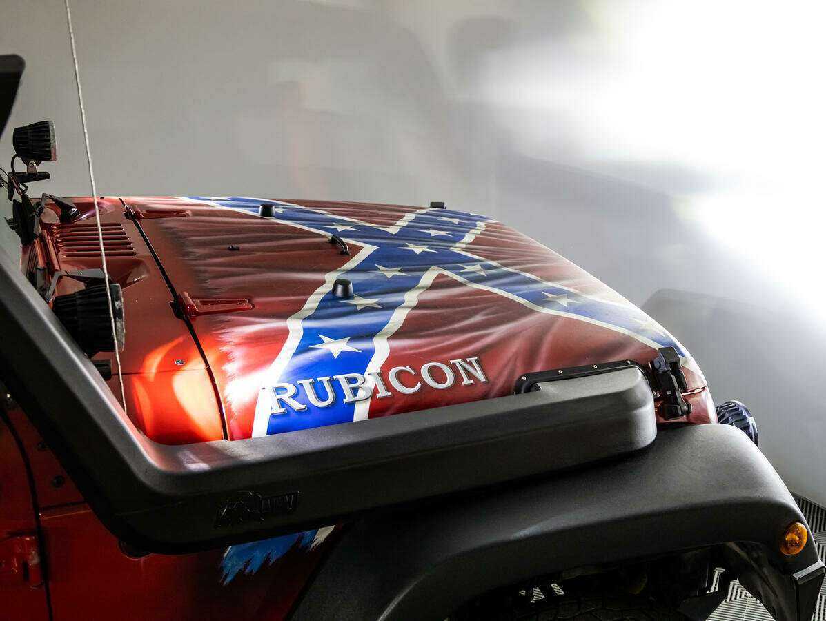 Jeep Wrangler, 2011 Фото №24