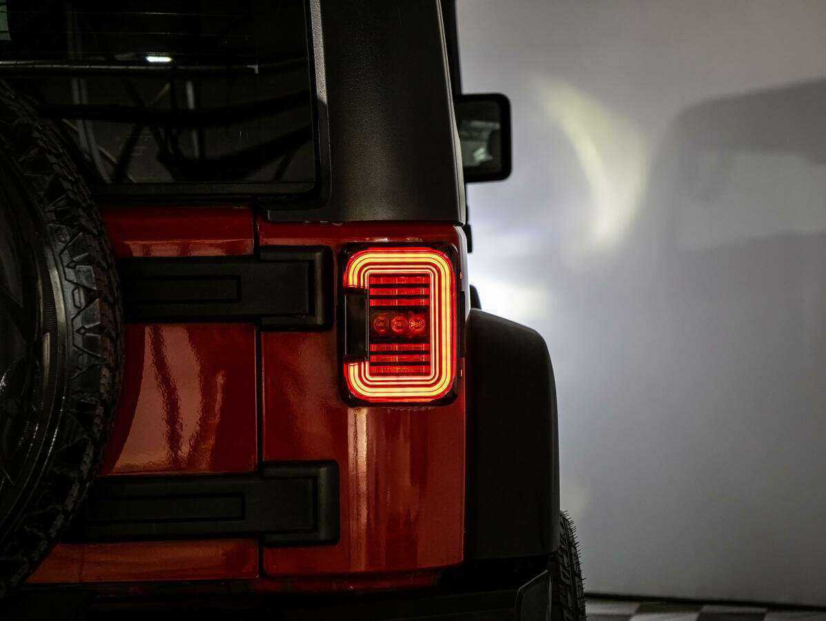 Jeep Wrangler, 2011 Фото №26