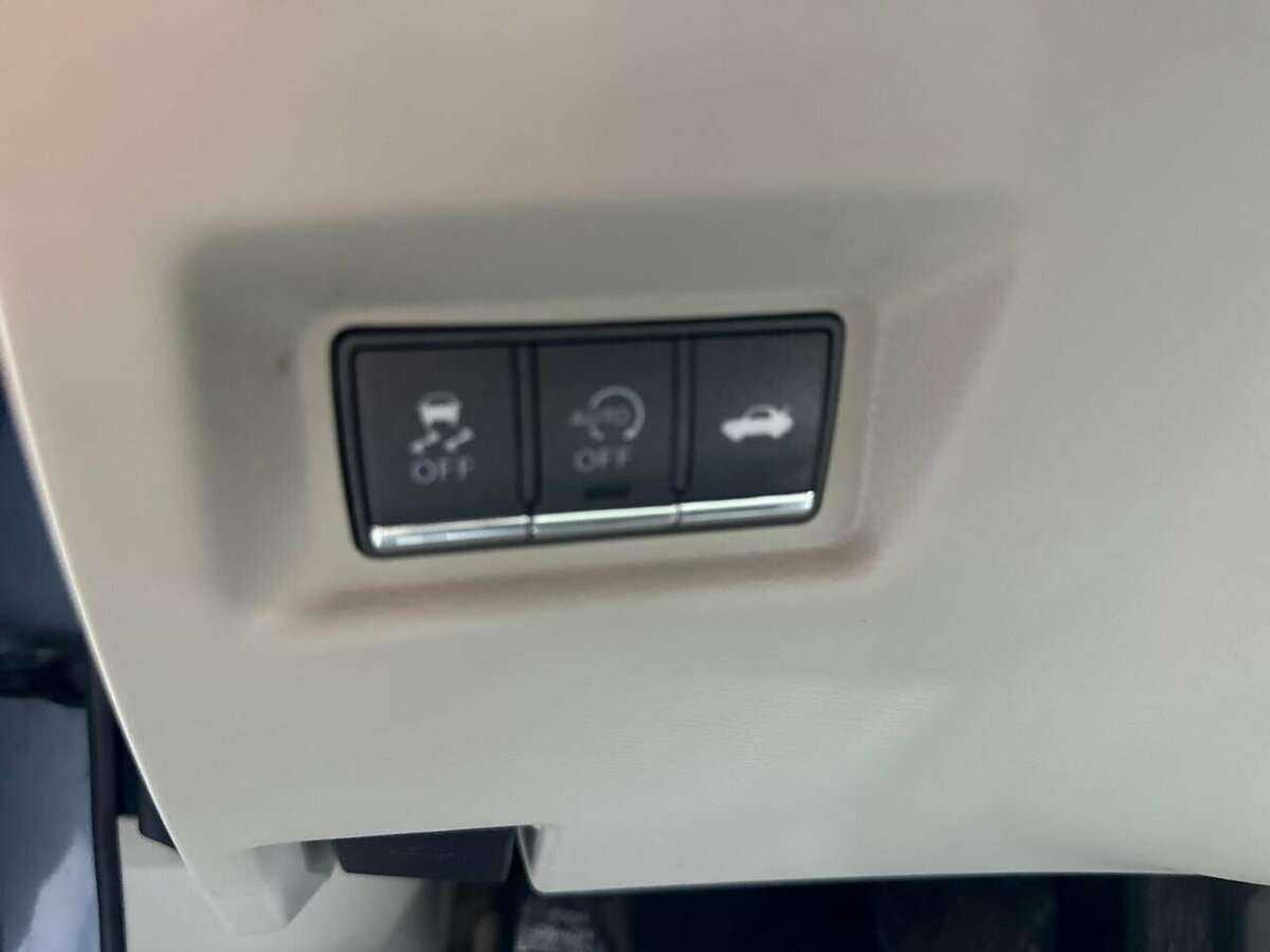 Infiniti Q50, 2014 Фото №10