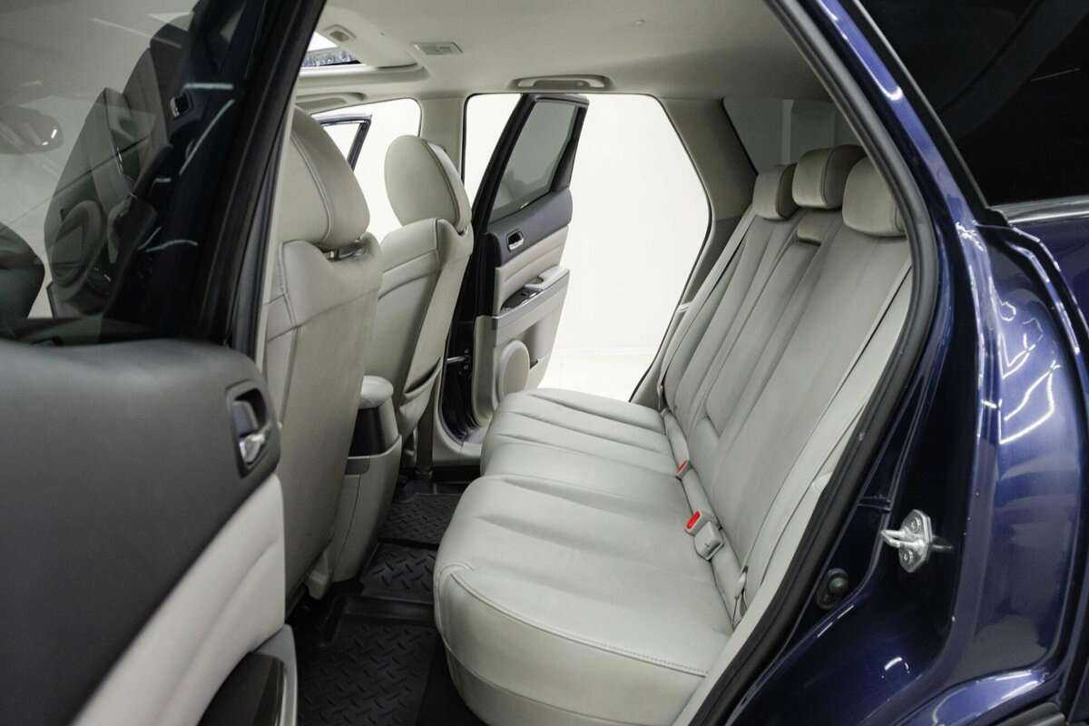 Mazda CX-7, 2011 Фото №17