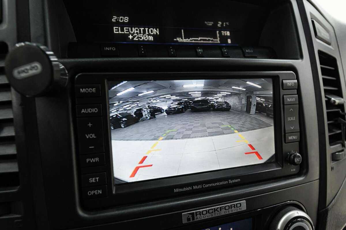 Mitsubishi Pajero, 2011 Фото №12