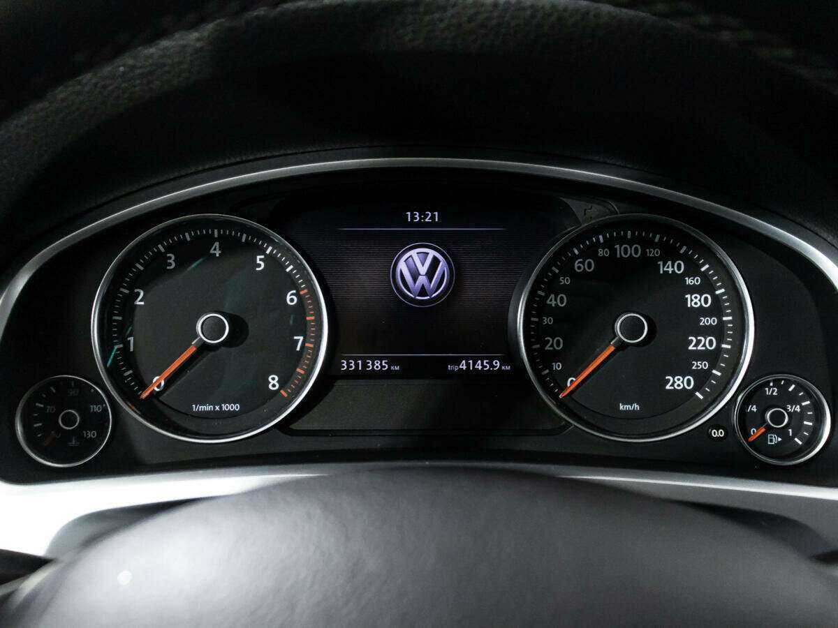 Volkswagen Touareg, 2011 Фото №12