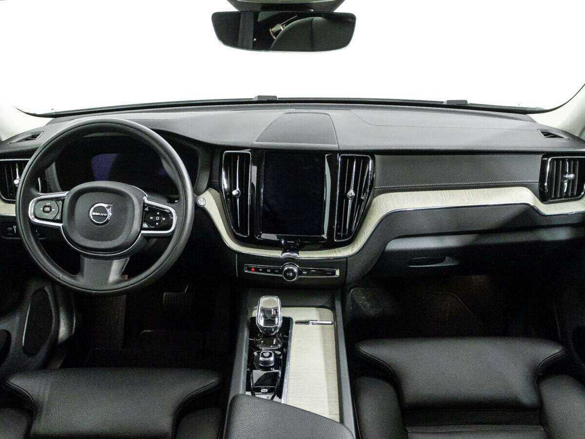 Volvo XC60, 2021 Фото №13