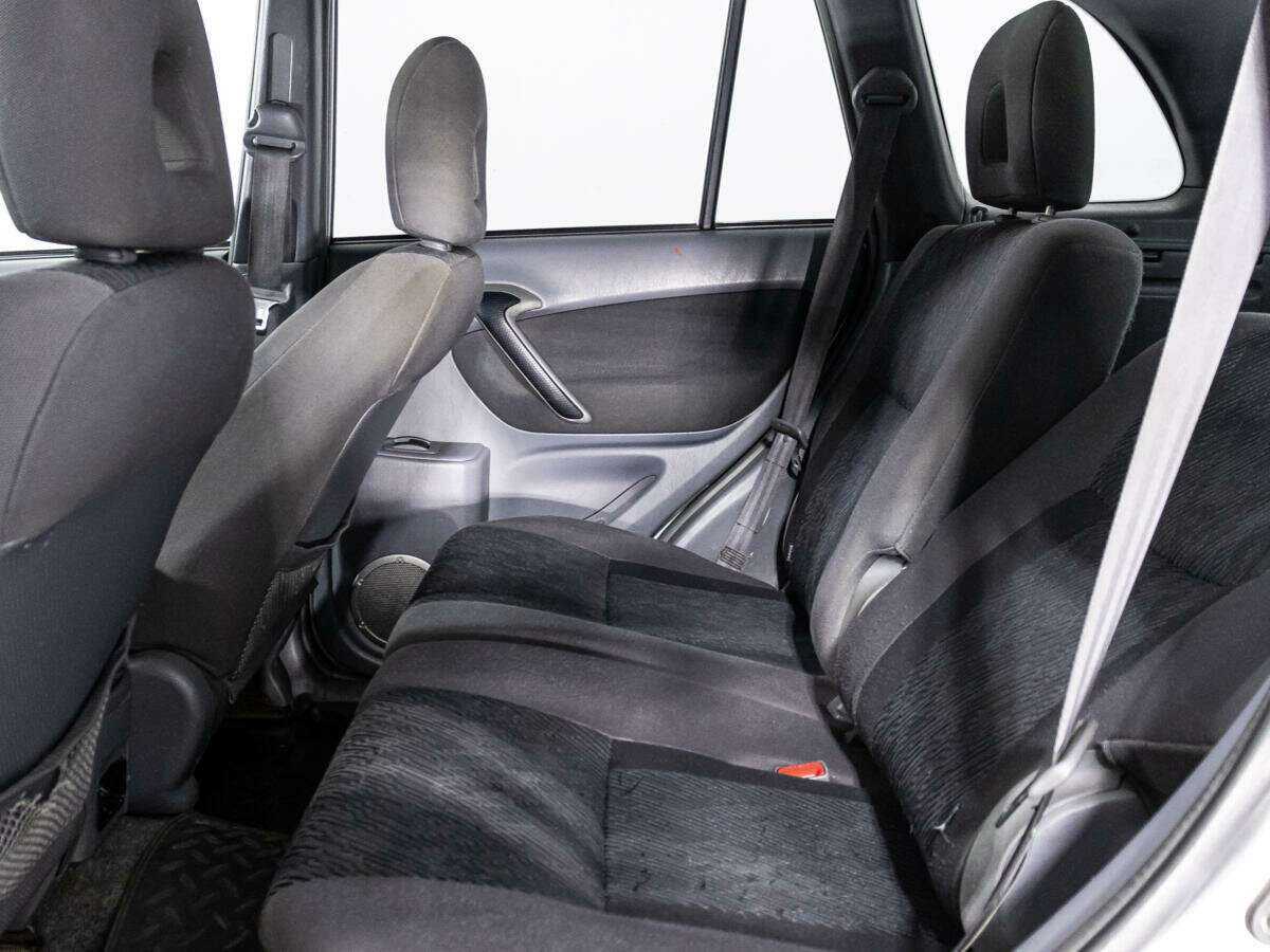 Toyota RAV4, 2003 Фото №10