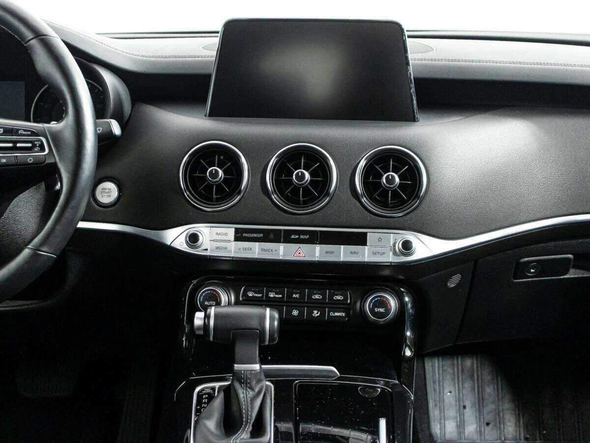 Kia Stinger, 2020 Фото №14