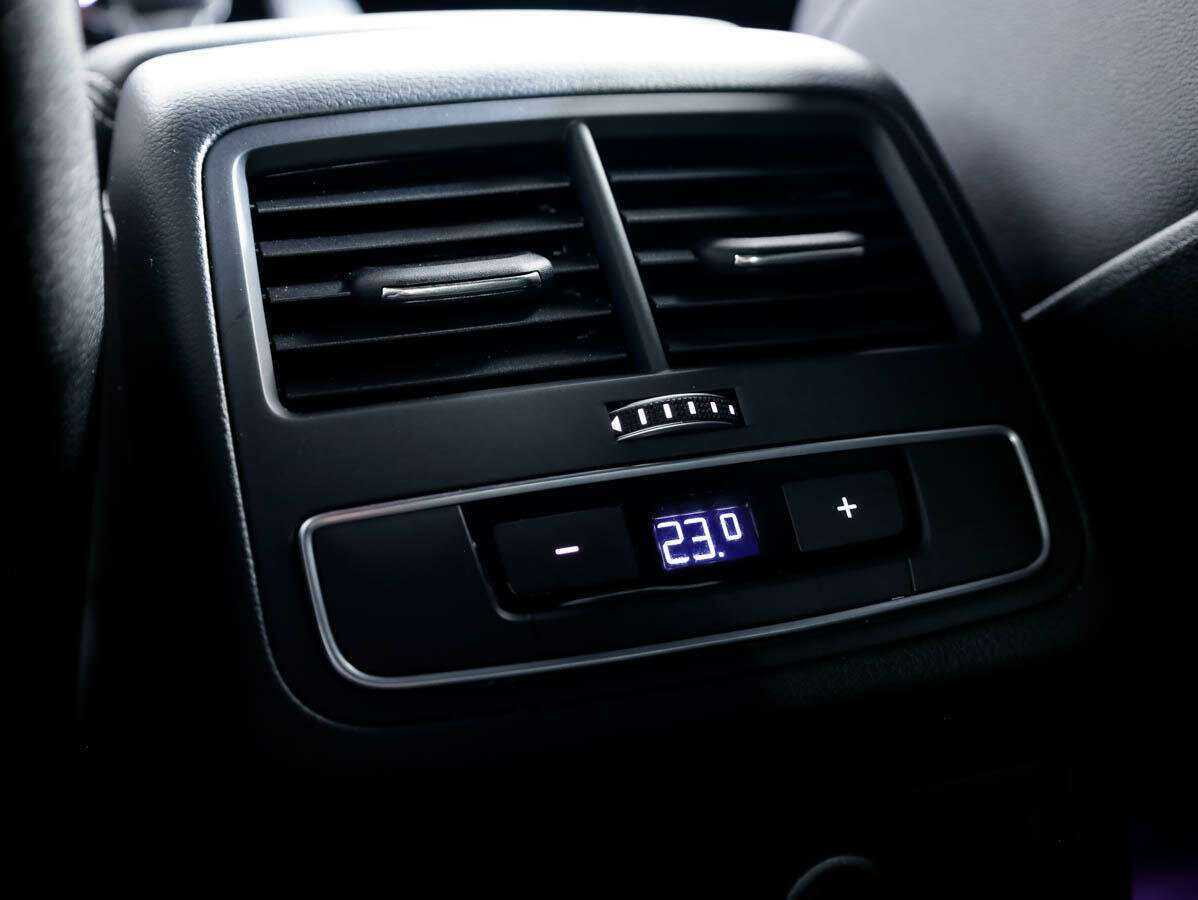 Audi A4 45 TFSI, 2020 Фото №13