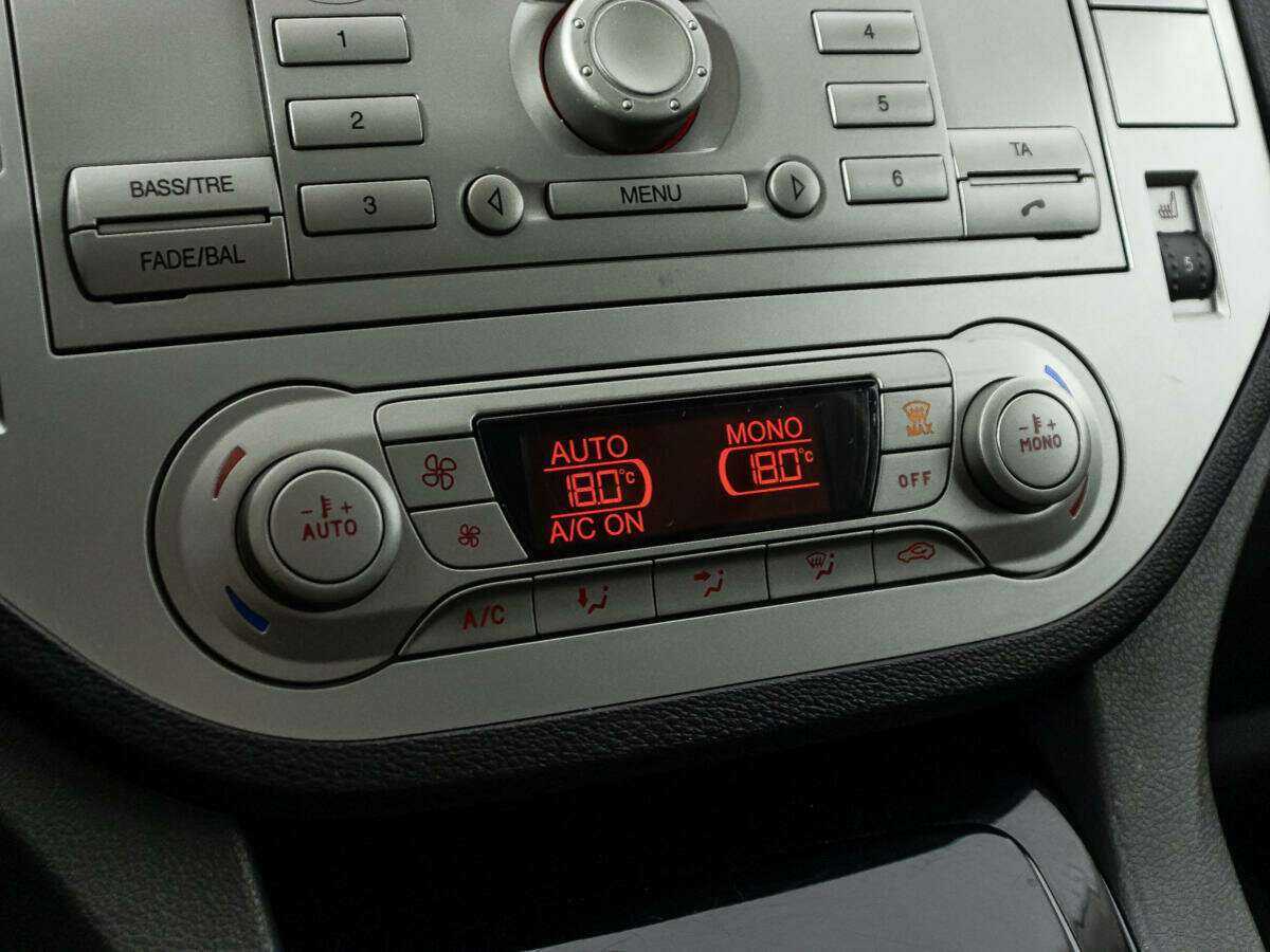 Ford Kuga, 2012 Фото №15