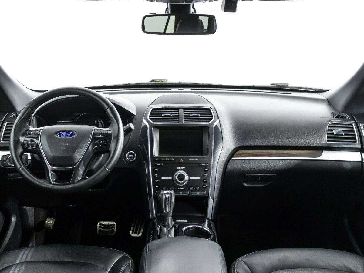 Ford Explorer, 2019 Фото №13
