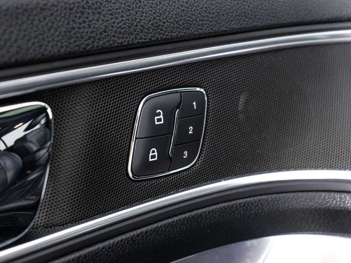 Ford Explorer, 2019 Фото №17