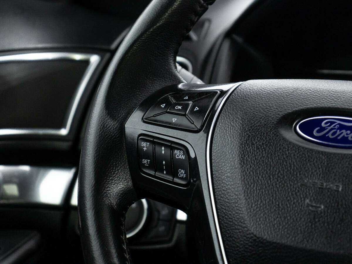 Ford Explorer, 2019 Фото №23