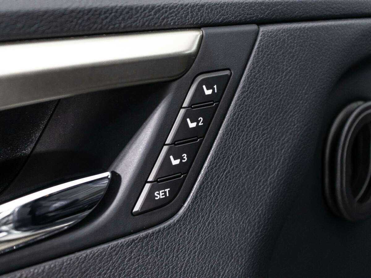 Lexus RX 200t, 2017 Фото №25