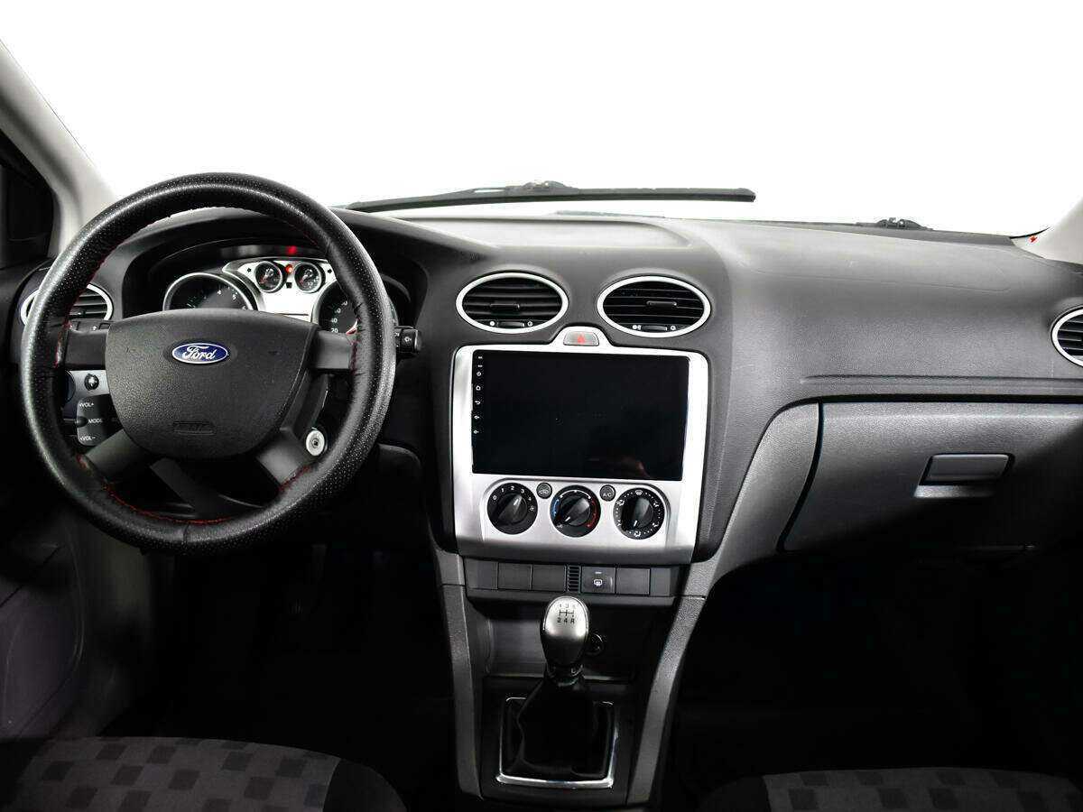 Ford Focus, 2011 Фото №12