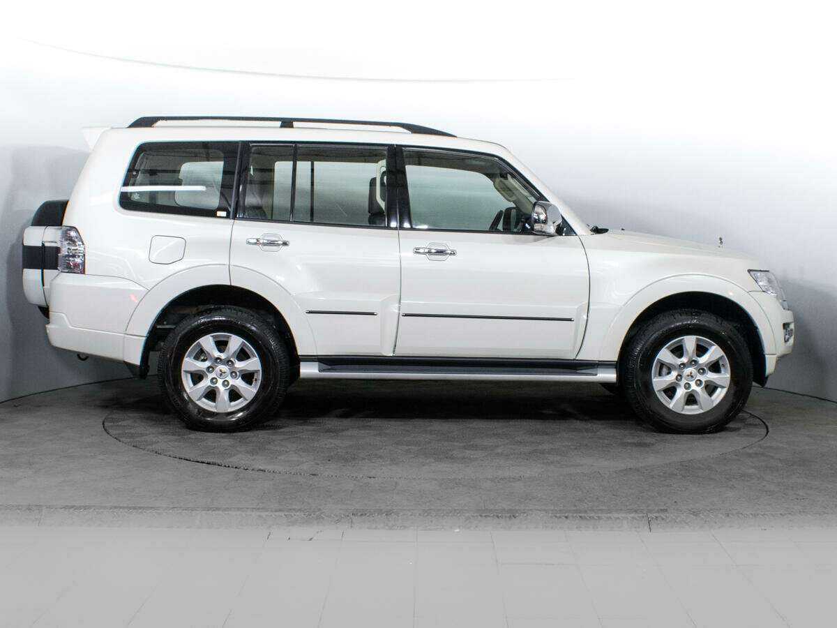 Mitsubishi Pajero, 2021 - 1 700 км. | Фото №4