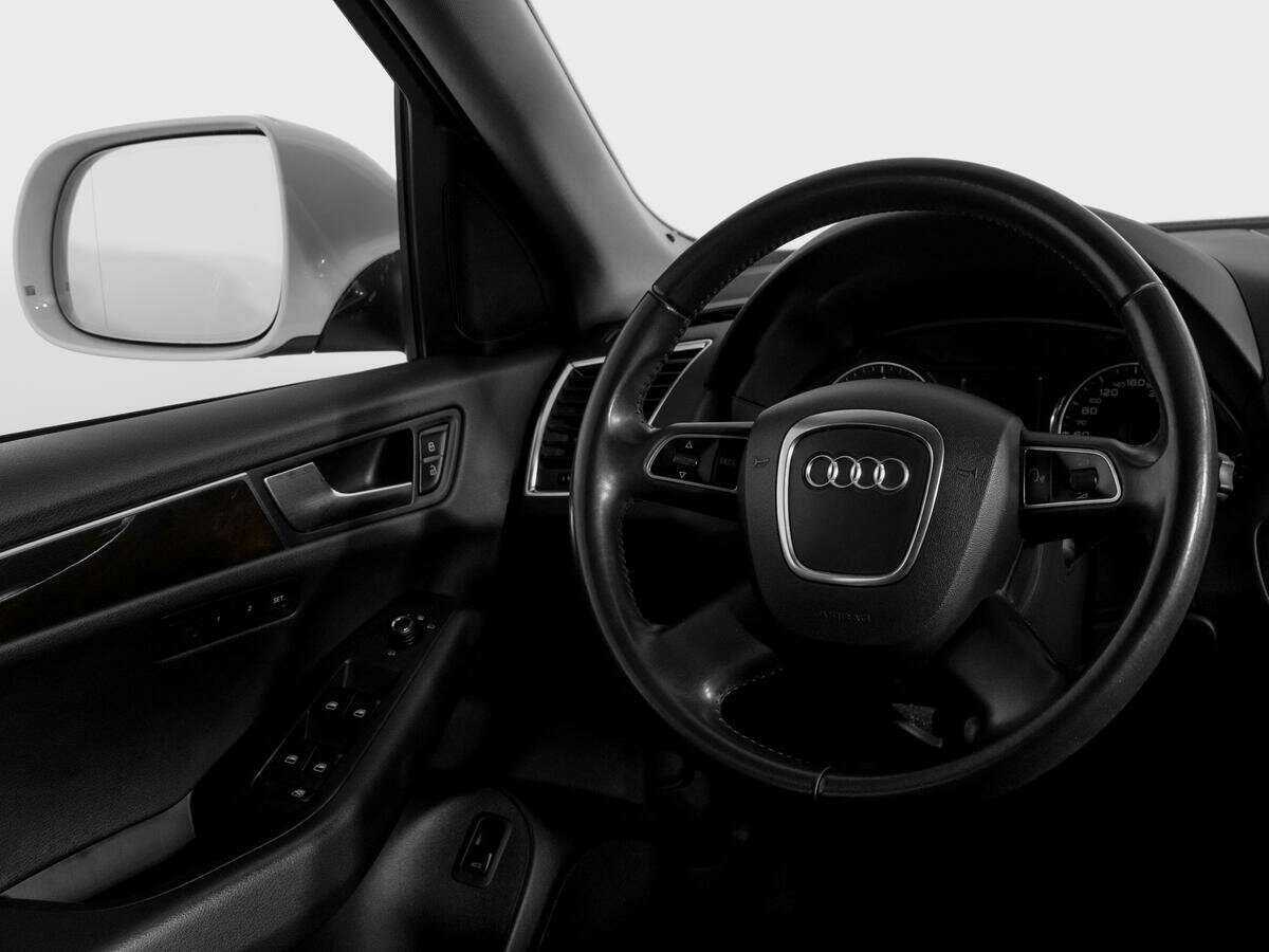 Audi Q5, 2011 Фото №15