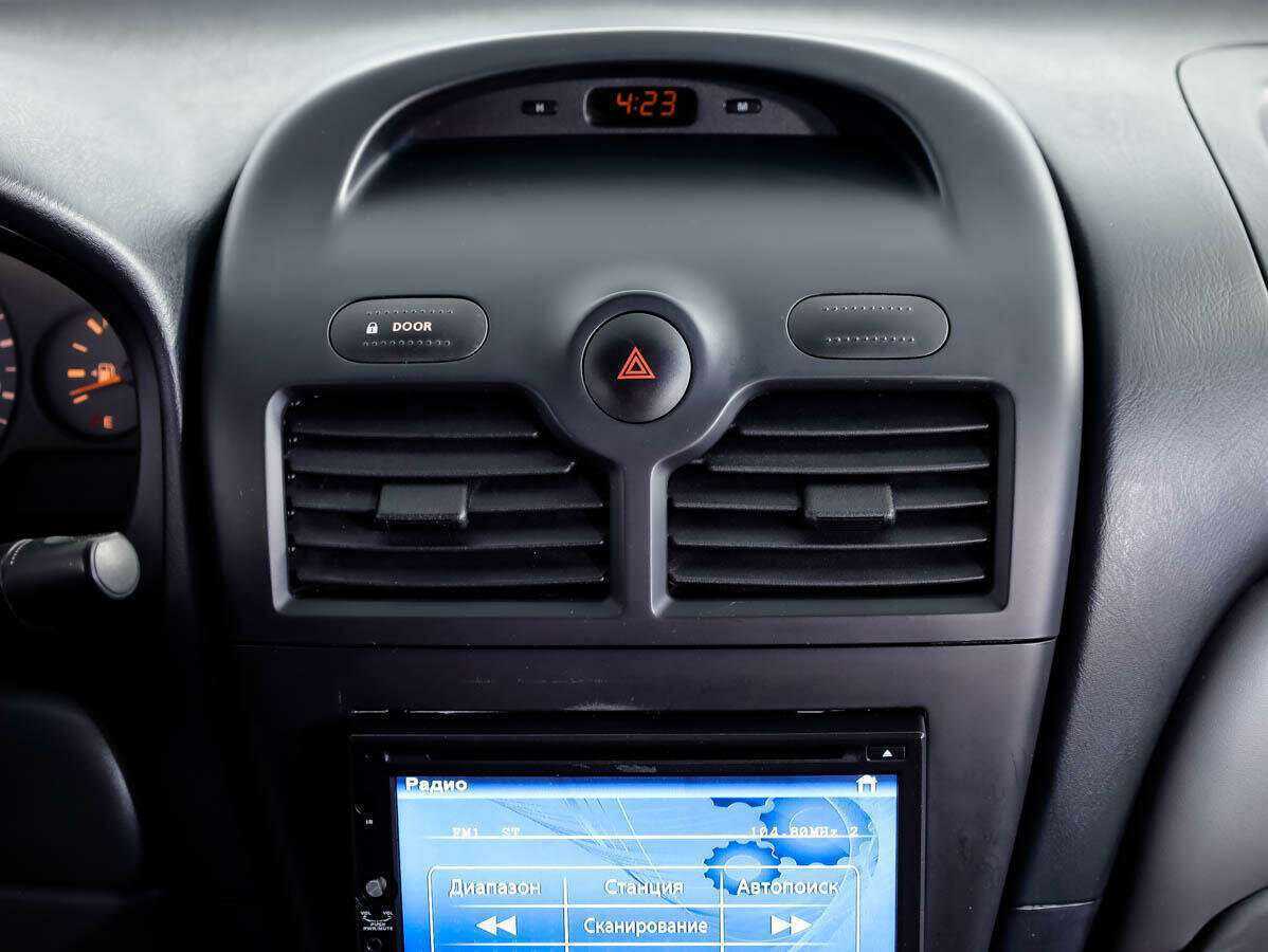 Nissan Almera Classic, 2010 Фото №14