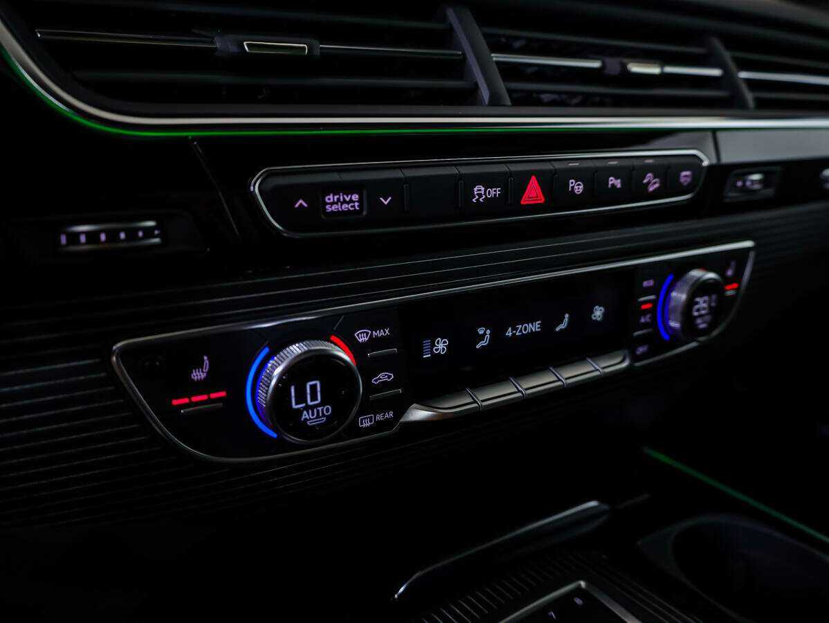 Audi Q7, 2019 Фото №14