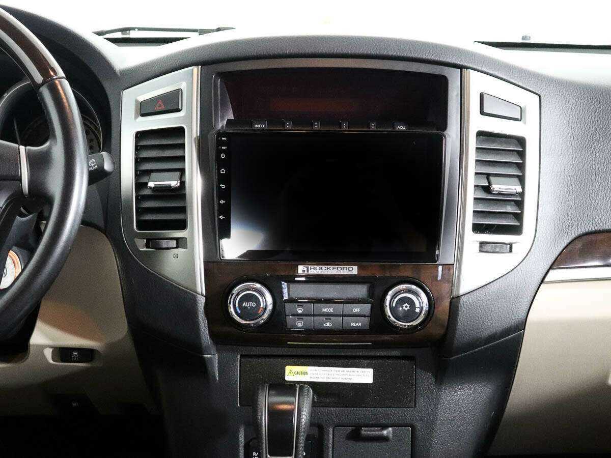 Mitsubishi Pajero, 2019 Фото №16